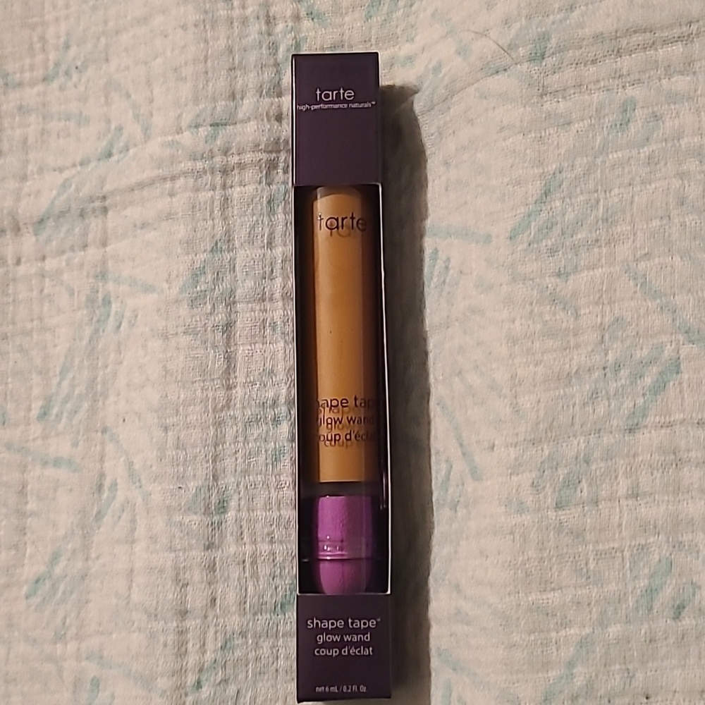Tarte Shape Tape Glow Wand color Auroral .2 fl oz/ 6 ml NIB - Picture 2 of 8